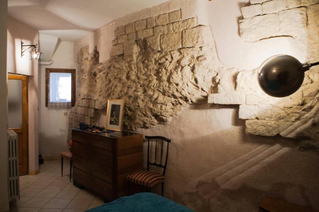 Assisi Anfiteatro Romano Dış mekan fotoğraf